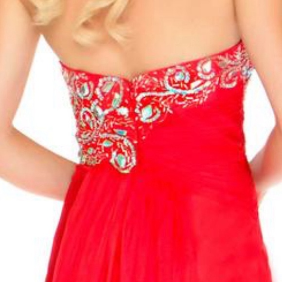 GUC - Flash by Mac Duggal Beaded Formal Gown in Sz 4 - Picture 4 of 15